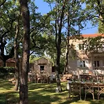 Tereza Dubrovnik